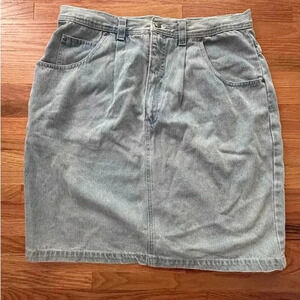 VINTAGE x J.Macinallys Light Blue Denim Skort Skirt / 80s 90s Buttons